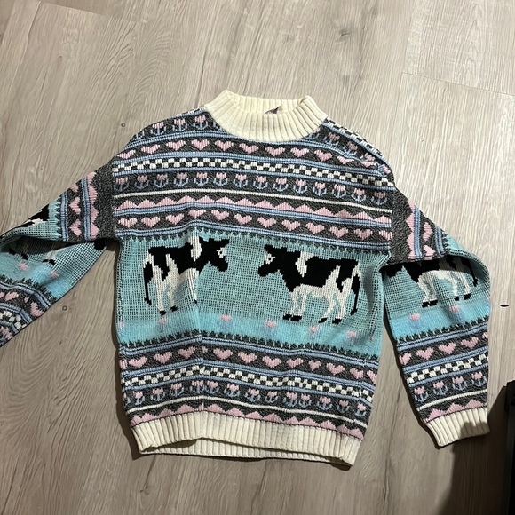 arielle vintage cow sweater - Picture 1 of 2